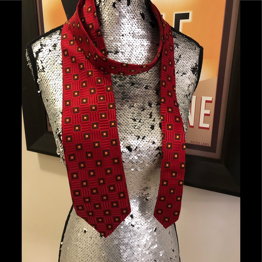 HUGO BOSS “Hugo Boss” Men’s Silk Necktie